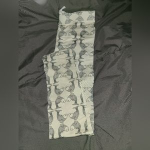 Kate Quinn Black Koi Leggings